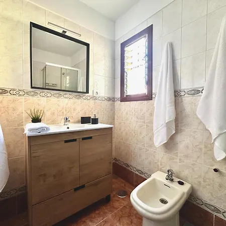 Pambnb - Charming Seaview Apartment *